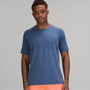 lululemon athletica Blue Short Sleeve Tee
